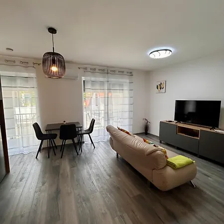 Ihome 4 Apartamento *